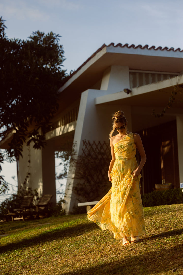 Centerpiece Yellow Dress