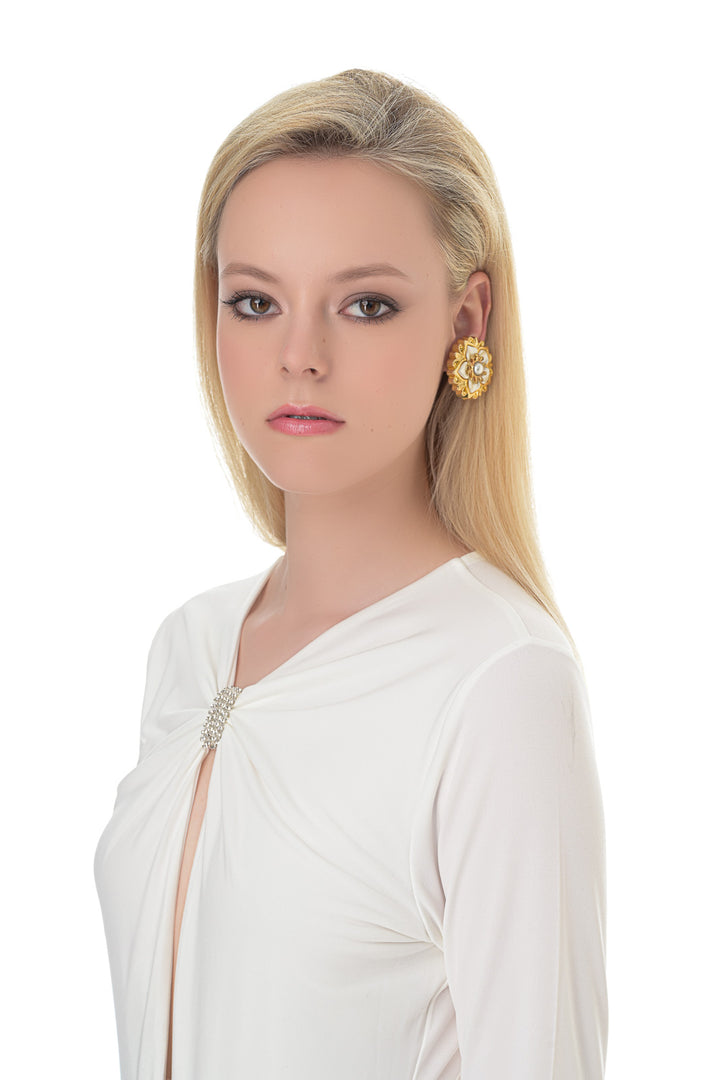 Bora Bora White Earrings