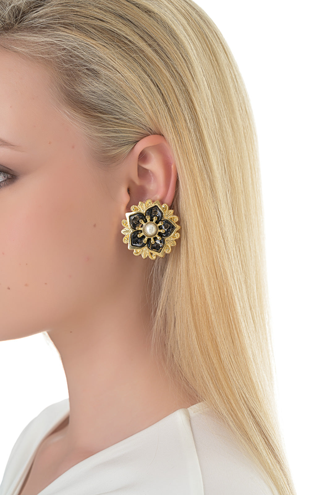 Bora Bora Black Earrings