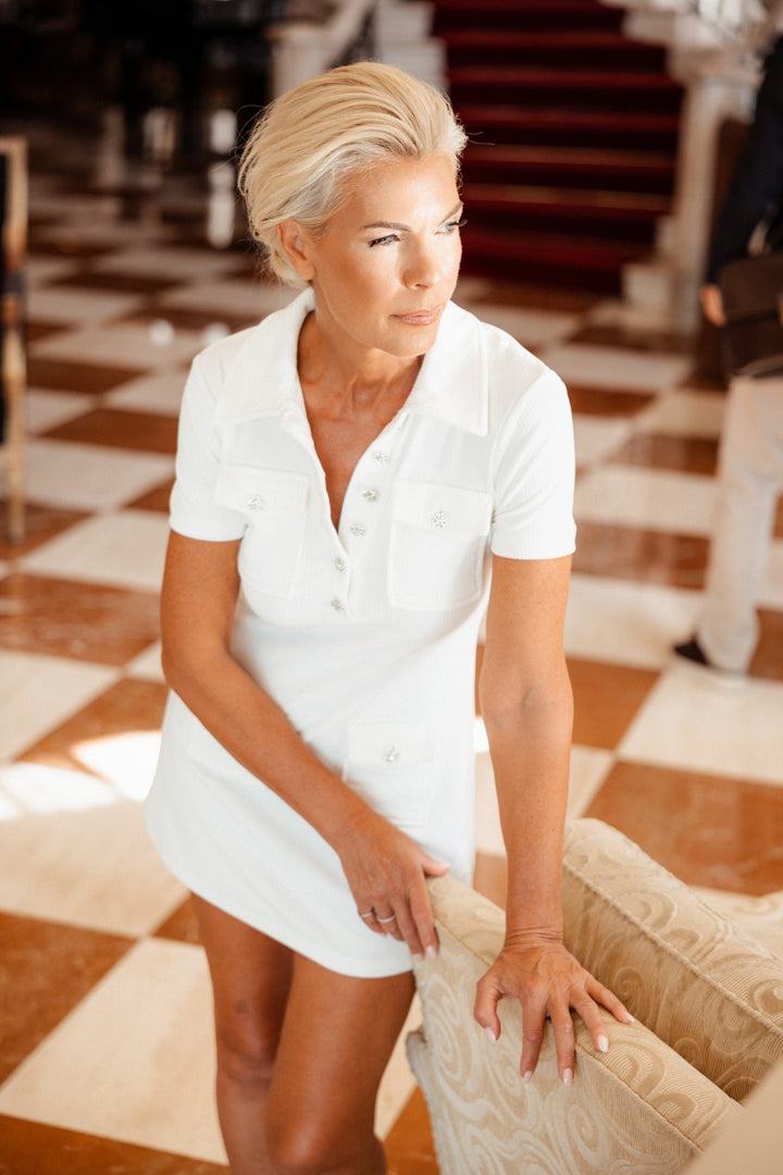 Suite Velvet White Dress