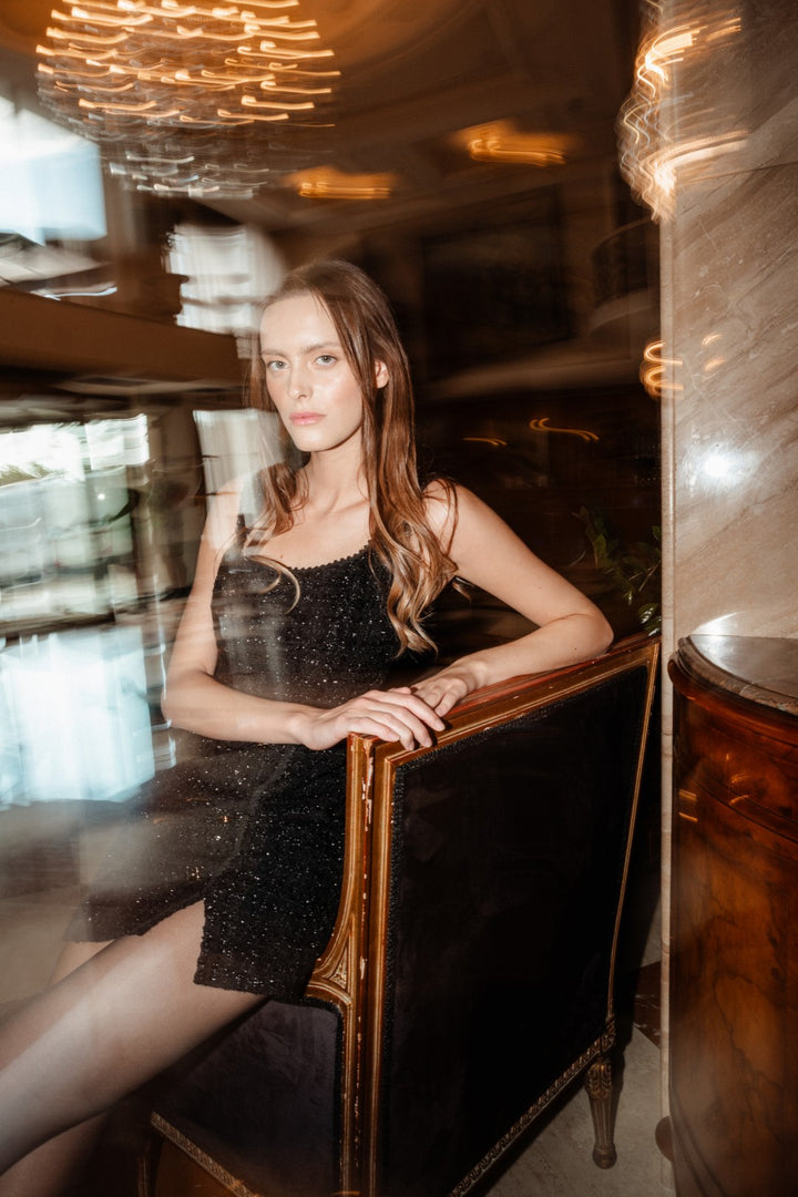 Diva Black Dress